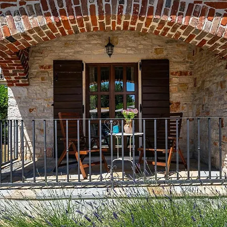 Holiday home Happy Kurjavici