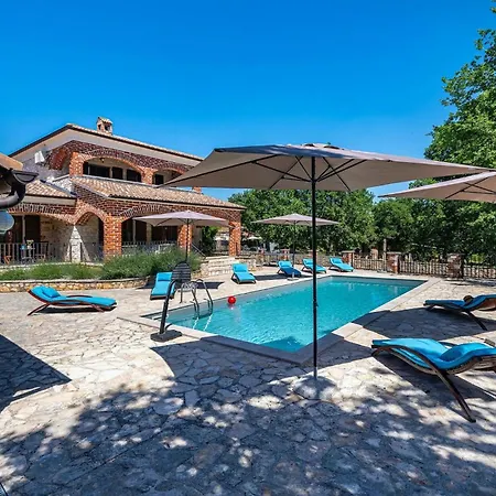 Holiday home Happy *